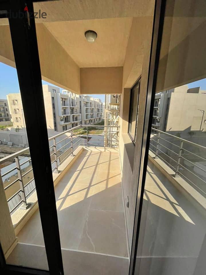 شقة بـ٣ غرف نوم في فيفث سكوير المراسم، صورة ١٤ من ١٨
