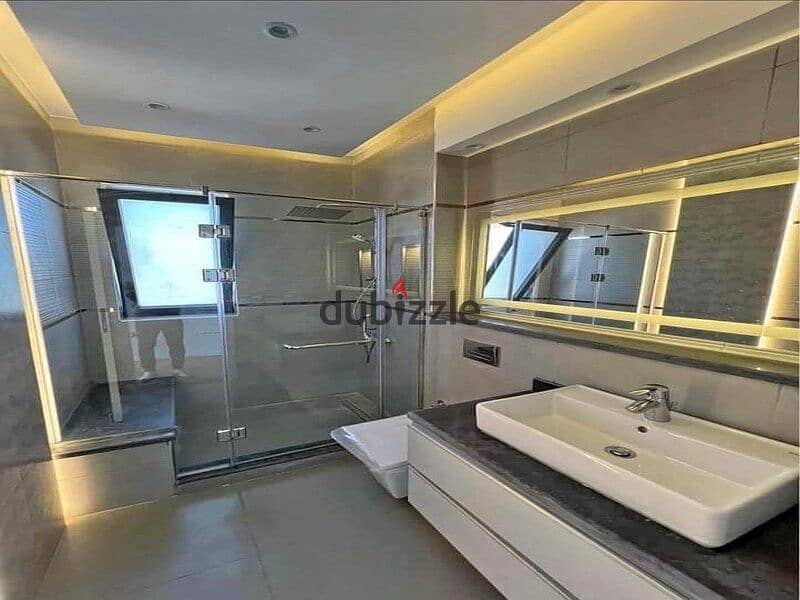 فيلا بـ٦ غرف نوم في مزارين، صورة ٥ من ١٠