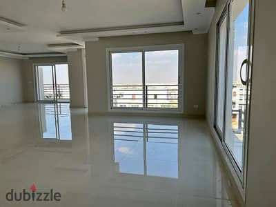 A move-in ready apartment with ultra-super-lux finishing, located directly on 90th Street in Hyde Park, New Cairo (next to Mivida).