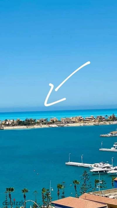 شاليه بجاردن للبيع في جزيرة وسط البحر فيو بالفرش في مارينا 5_Marina 5 لسان الوزراء الساحل الشمالي بجوار مراسي North Coast Next Marassi