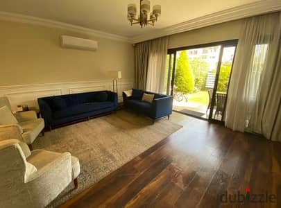 شقه لقطه في التجمع الاول داخل كمبوند تاج سيتي - Taj city عند مطار القاهره