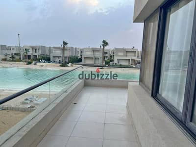 شاليه  بجاردن للبيع علي البحر دايركت متشطب بالتكييفات و المطبخ جاهز للمعاينه فالساحل الشمالي راس الحكمه