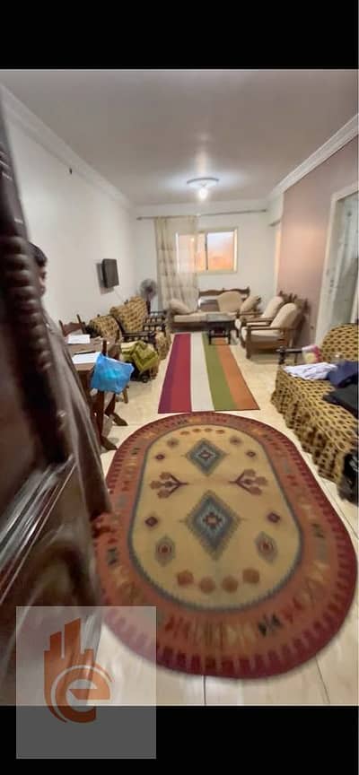 Furnished Apartment / Steps from the sea at Cleopatra 100 m