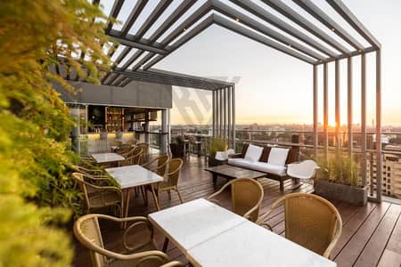 Café and Restaurant 570m with Outdoor 105m - prime location - 90th street