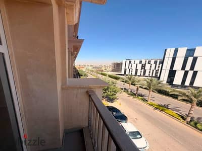 Apartment for sale best finishing in Hyde Park Compound