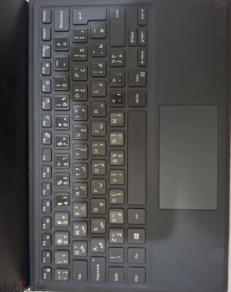Dell Latitude 5290 9