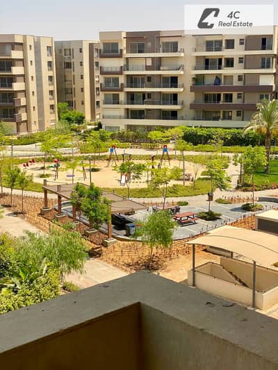 Ready To Move Apartment with Very Prime Location in palm Hills new cairo