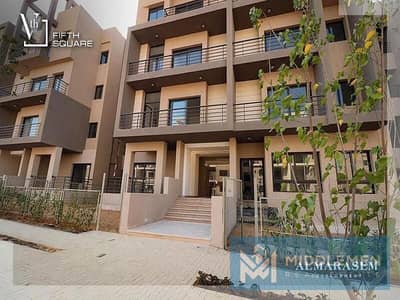 شقة 155+جاردن للبيع  تشطيب كامل شامل التكيفات موقع مميز فيفث سكوير المراسم القاهرة الجديدة  Fifth square almarasem New Cairo