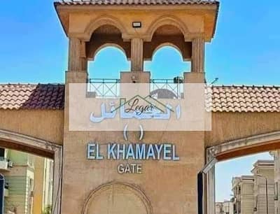 Ground floor apartment with garden for sale in Al Khamael, 178 sq m, at a bargain price.