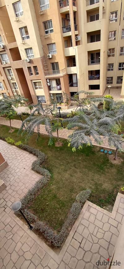 Apartment for sale in Madinaty, 105 square meters, consisting of two rooms and a bathroom, with special finishing, at a bargain price.