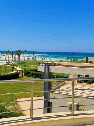 شاليه متشطب بالمطبخ والتكيفات دايركت علي بحر ولاجون في هاسيندا تبع بالم هيلز في اميز لوكيشن في الساحل منطقه مطلوبه جدا وقويه ك سكن واستثمار.