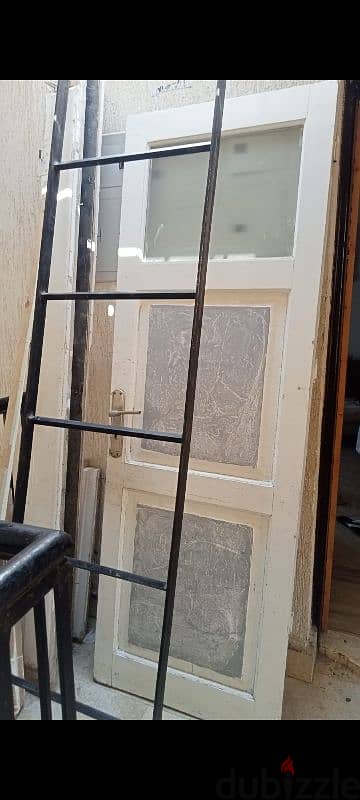 ترابيزه سفره وباب