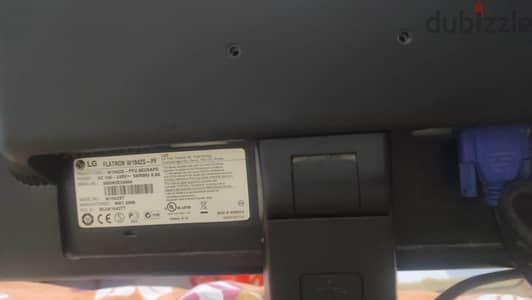 شاشة كبيوتر lg ممتازة