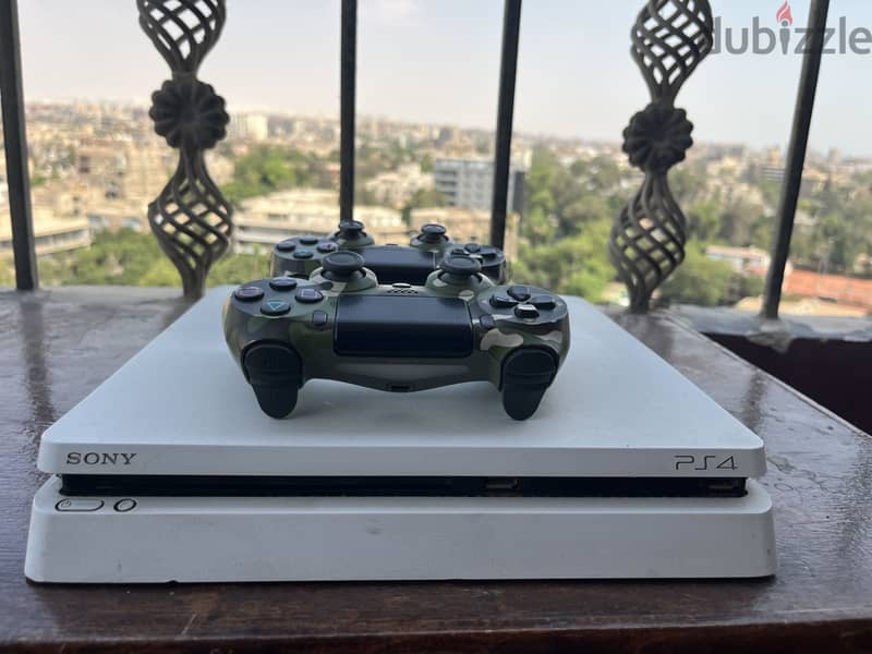 Ps4 slim 4