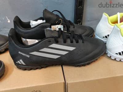 adidas deportivo turf