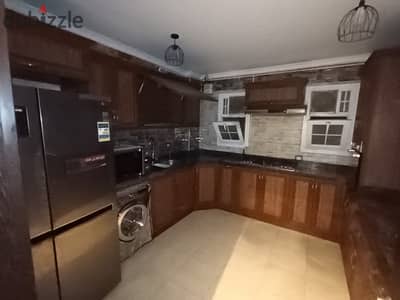 Available for rent legally in Madinaty, an apartment with an area of 178 square meters