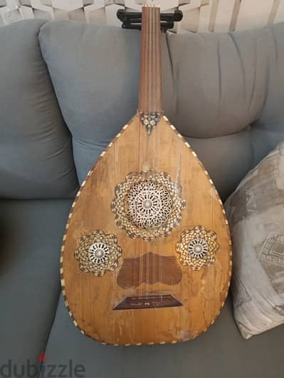 عود قديم من 85 سنة [صناعة الياس نحات]