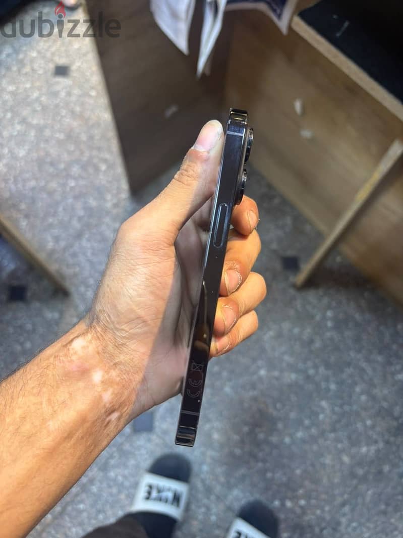 Apple - iPhone 14 Pro 1