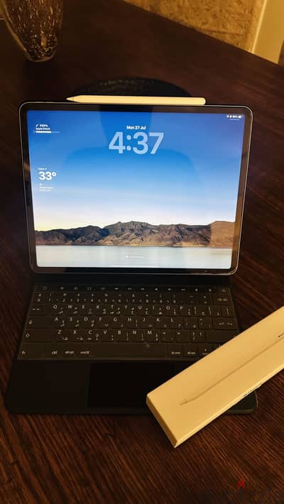 iPad Pro 12.9-inch (6th Generation) Wi-Fi