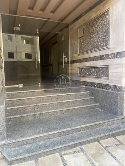 Semi-finished apartment for sale in South Lotus, near Club Street and the Monorail, facing Agora Mall.