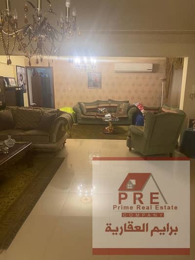 Apartment for sale in Gianaclis - 3 rooms - near Abu Qir Street