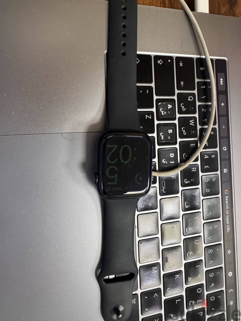 Apple Watch S8 6