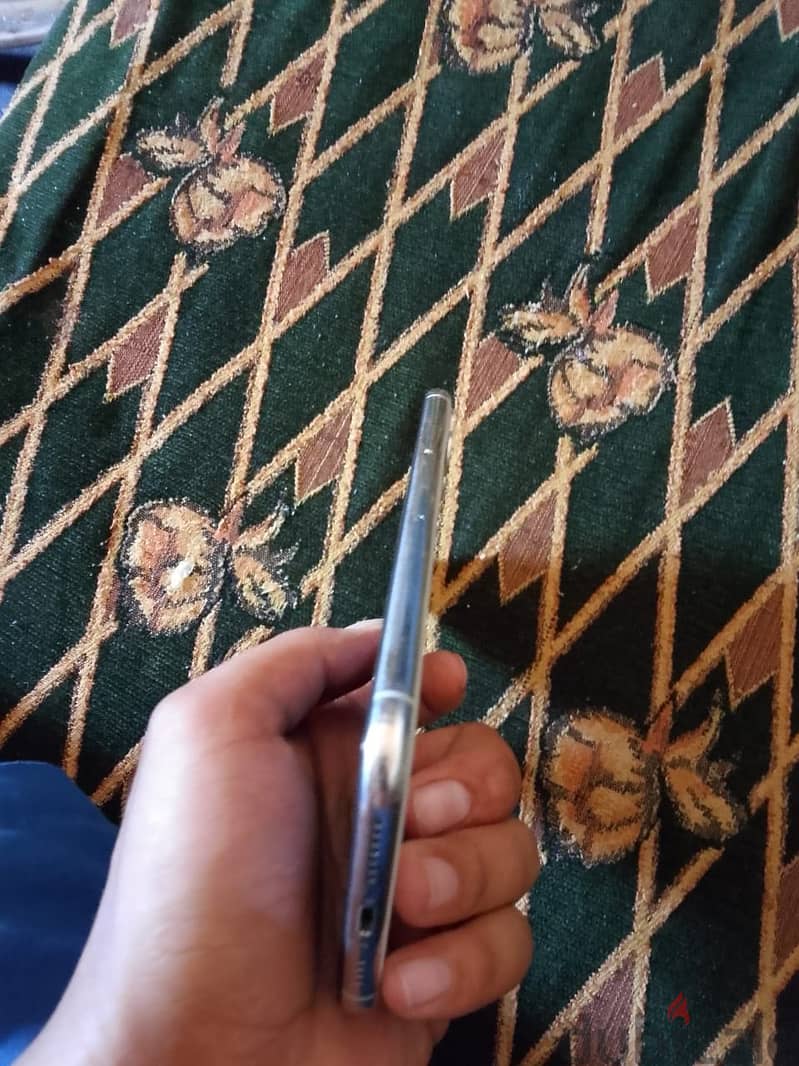 Apple - iPhone 11 Pro Max 6
