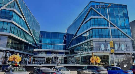 للبيع الفورى محل بفيو مميز فى مول ريتزى أمام جرينز بجانب سعودى ماركت Ritzy Mall