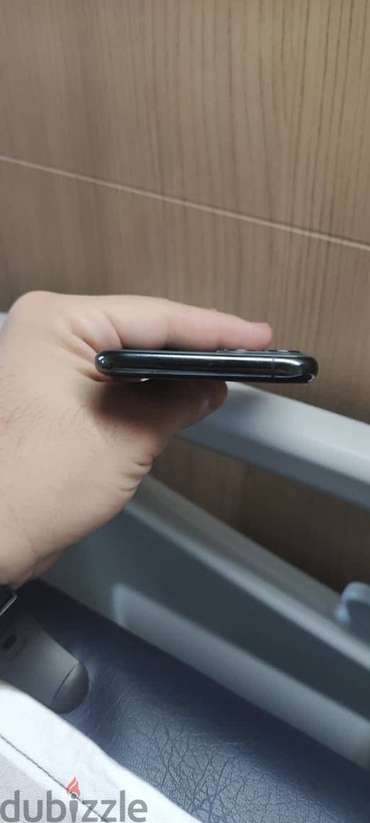 Apple - iPhone 11 Pro 3