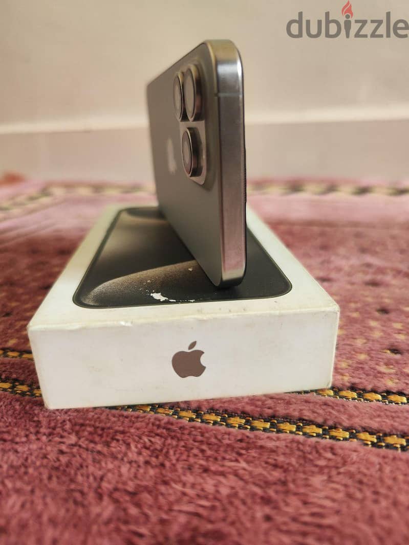 Apple - iPhone 15 Pro Max 2