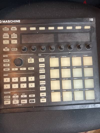 Native Instruments Maschine MK2