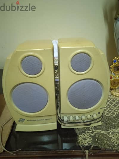 سماعات كمبيوتر وصب