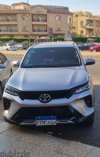 Toyota Fortuner 2023 V6 (4.0L) – Pristine Condition – 1st Owner