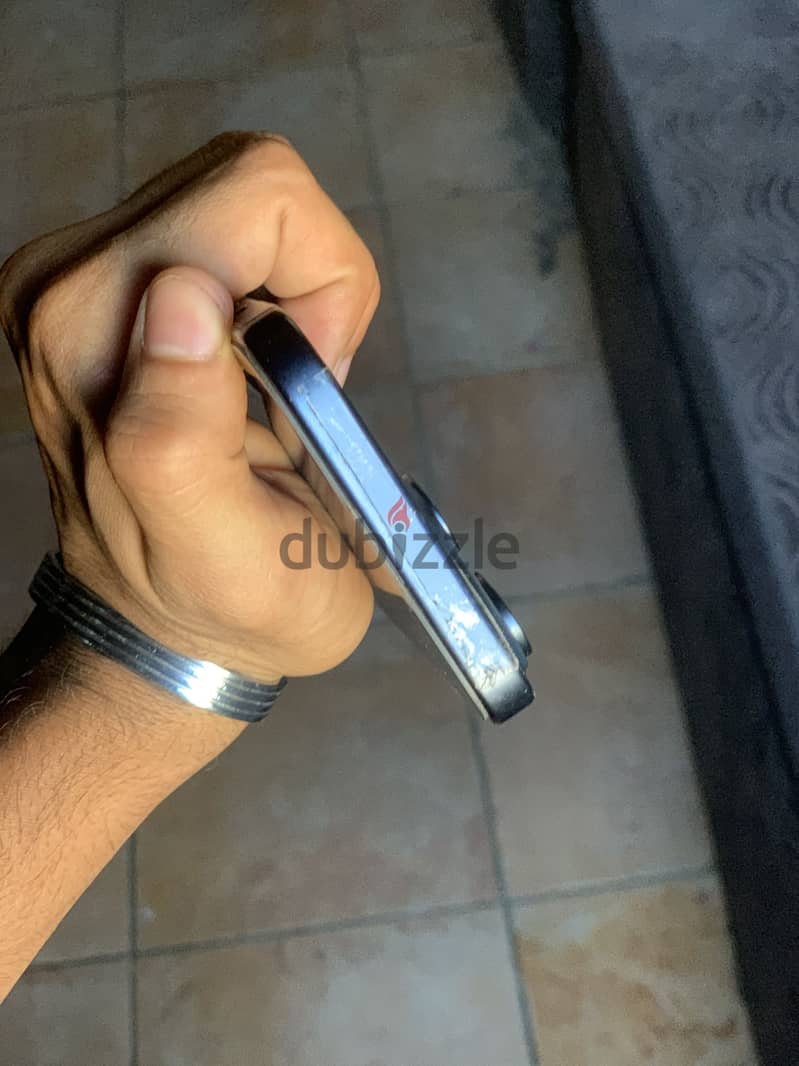 Apple - iPhone 15 Pro Max 3