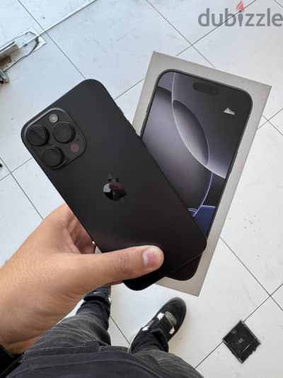 Apple - iPhone 16 Pro Max