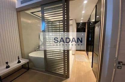 شقة للبيع استلام فوري متشطبة بالكامل في كمبوند فيفث سكويرالتجمع الخامس