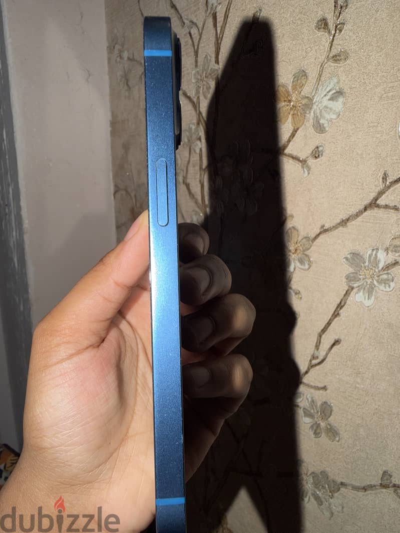 Apple - iPhone 13 4