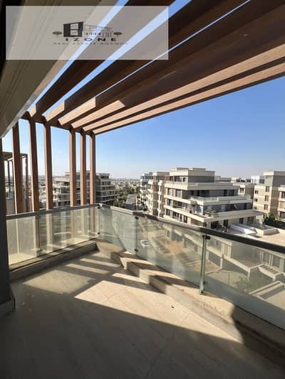 أفضل سعر بنتهاوس للإيجار في سوديك فيليت سكاي كوندوز Sodic Villette Sky Condos القاهرة الجديدة New Cairo 275 متر + روف 145 متر
