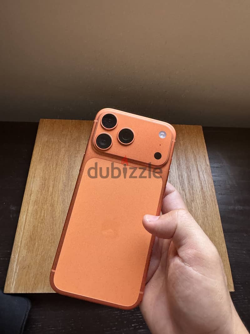 Apple - iPhone 17 Pro Max 1