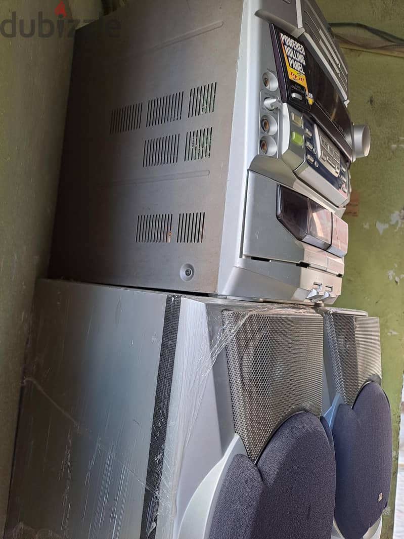 jvc. samsung 2