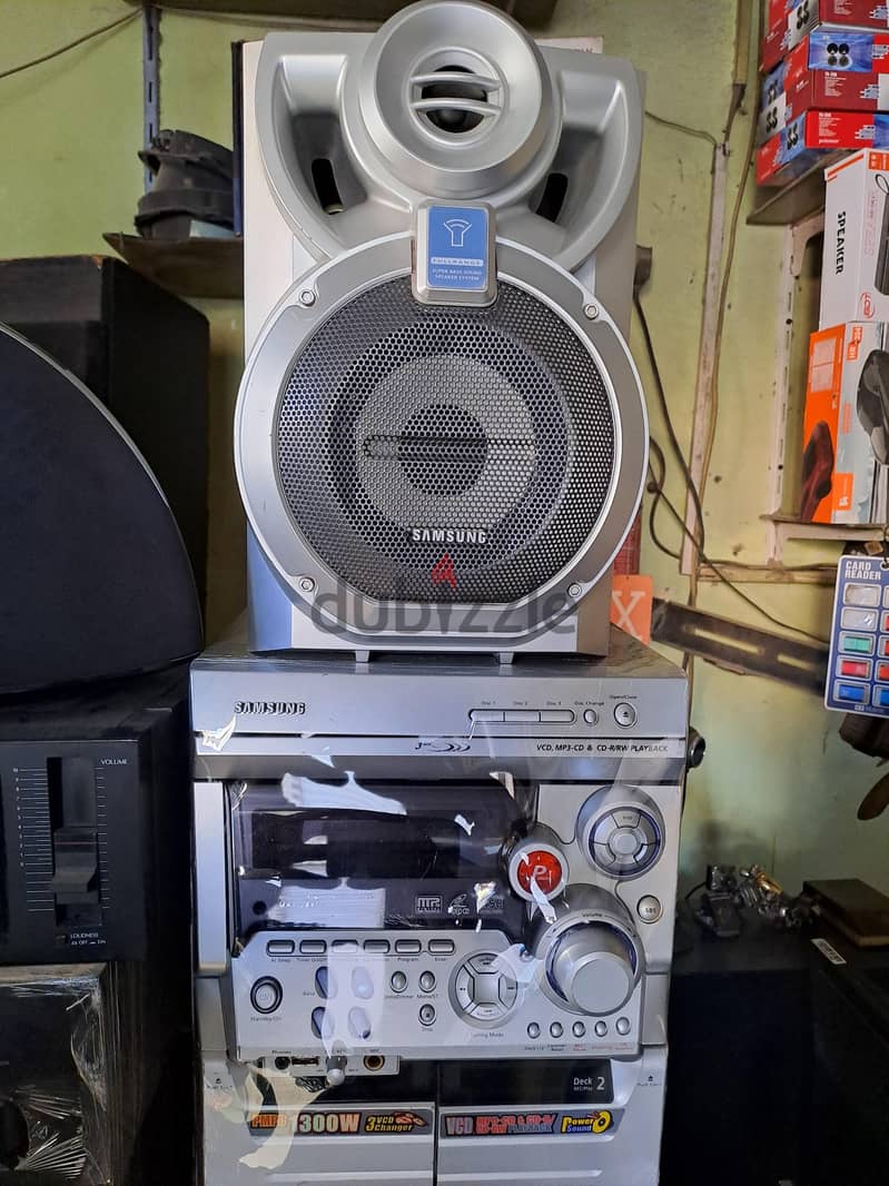 jvc. samsung 8