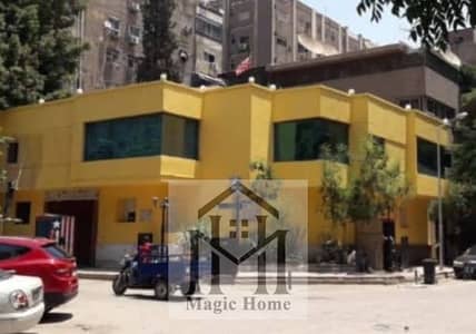 Luxurious administrative HQ in Mohandessin & Dokki, 550 sqm, prime location, fully equipped for major companies with private parking. Contact us now!