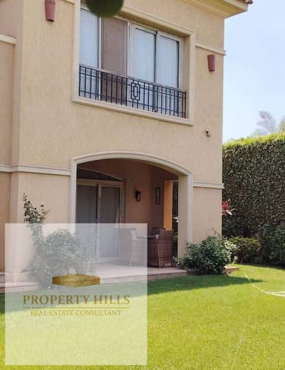 Last villa at this price from La Vista El Patio Vera in front of Beverly Hhips