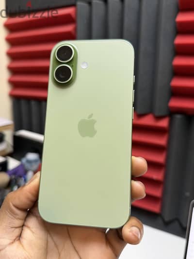Apple - iPhone 17