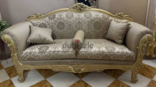 صالون لون جولد