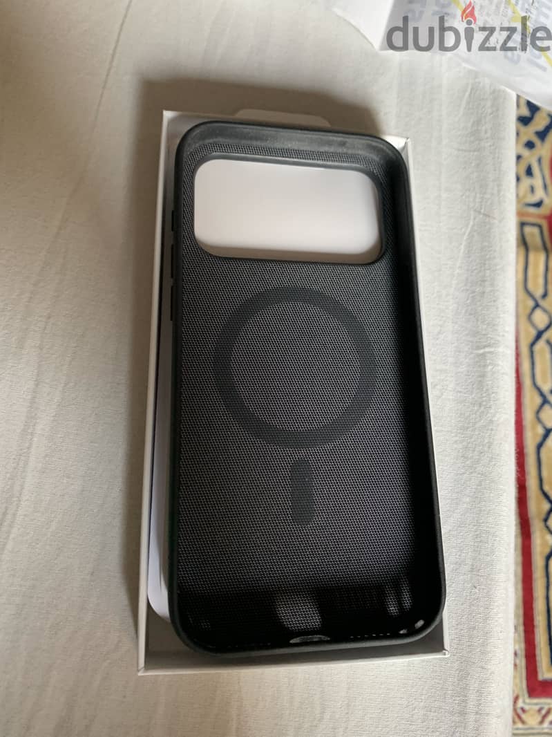 Iphone 17 pm apple case 1
