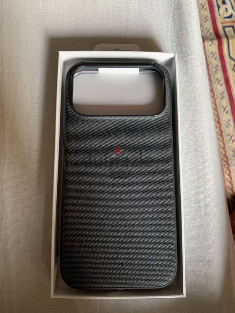 Iphone 17 pm apple case 2