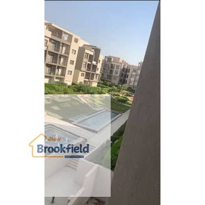بنتهاوس للايجار بالمطبخ والتكييفات فى كمبوند فيفث سكوير المراسم فيو لاند سكيب Penthouse for Rent in Fifth Square Al Marasem  Kitchen & ACs