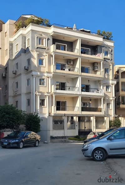 شقه مميزه للبيع بالنرجس عمارات