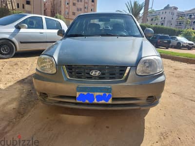 سيارة فيرنا ٢٠١٣ فابريكا للبيع